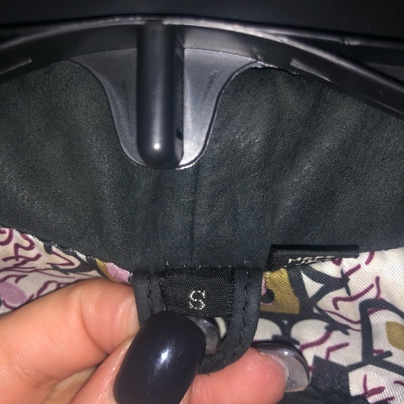 Vintage Black Genuine Leather jacket. - Picture 3 of 4